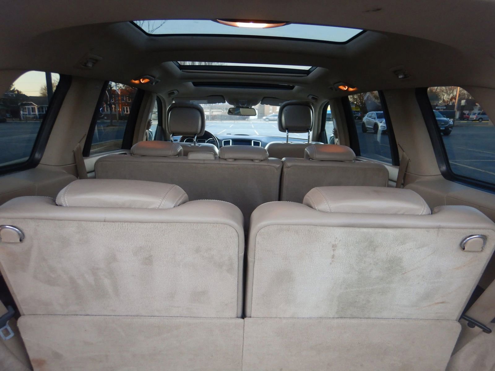 Used 2013 Mercedes-Benz GL 550 4MATIC image 27