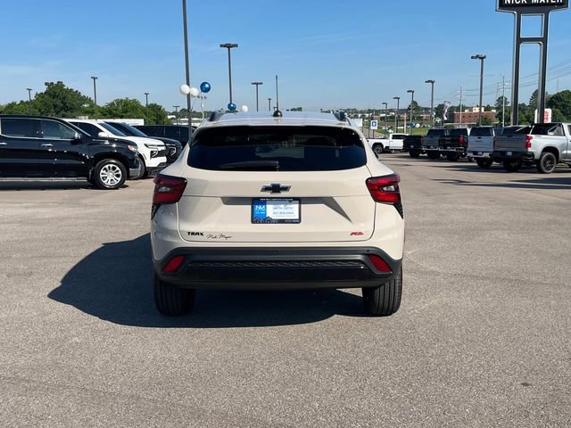New 2026 Chevrolet Trax RS w/ Driver Confidence Package FWD image 5