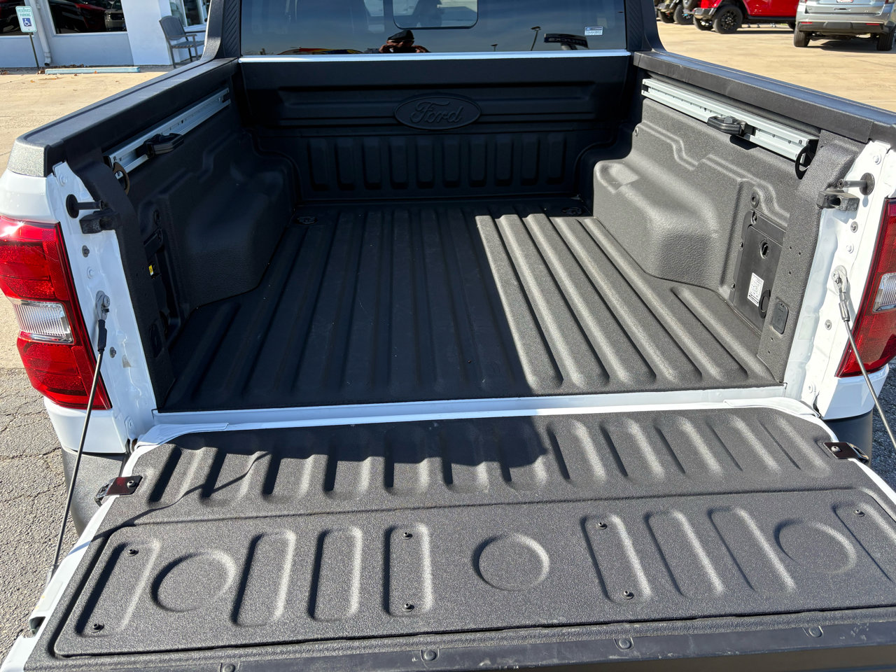 Used 2024 Ford Maverick Tremor w/ Tremor Off-Road Package image 11