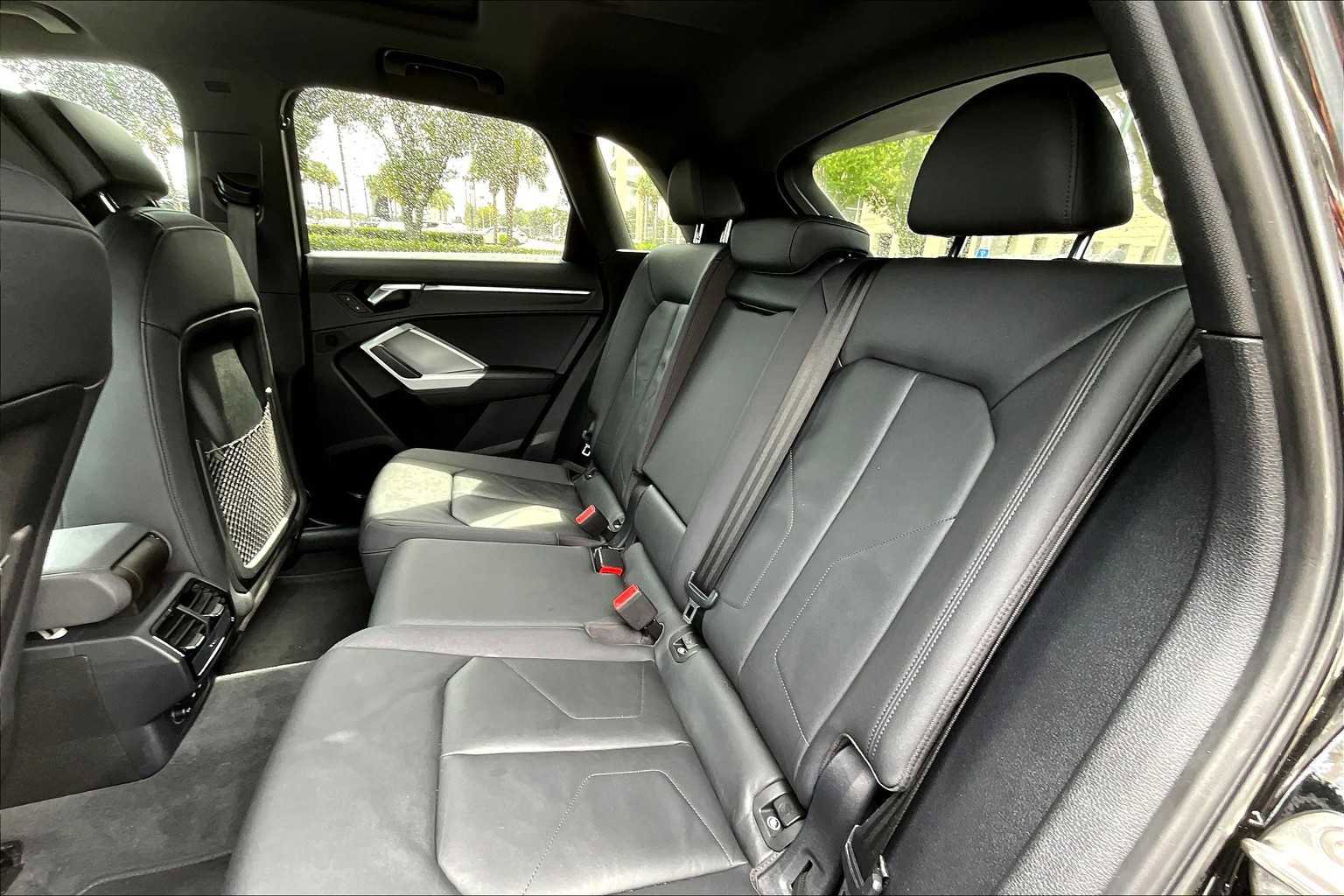 Used 2019 Audi Q3 2.0T Premium Plus image 19