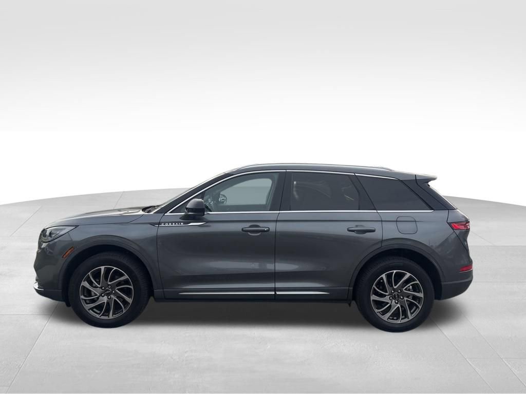 Used 2021 Lincoln Corsair AWD w/ Rear Removable Package Tray image 8