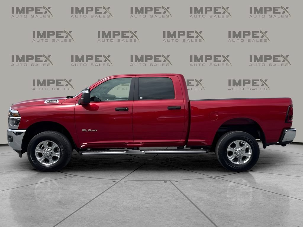 Used 2026 RAM 2500 Big Horn AWD/4WD image 2