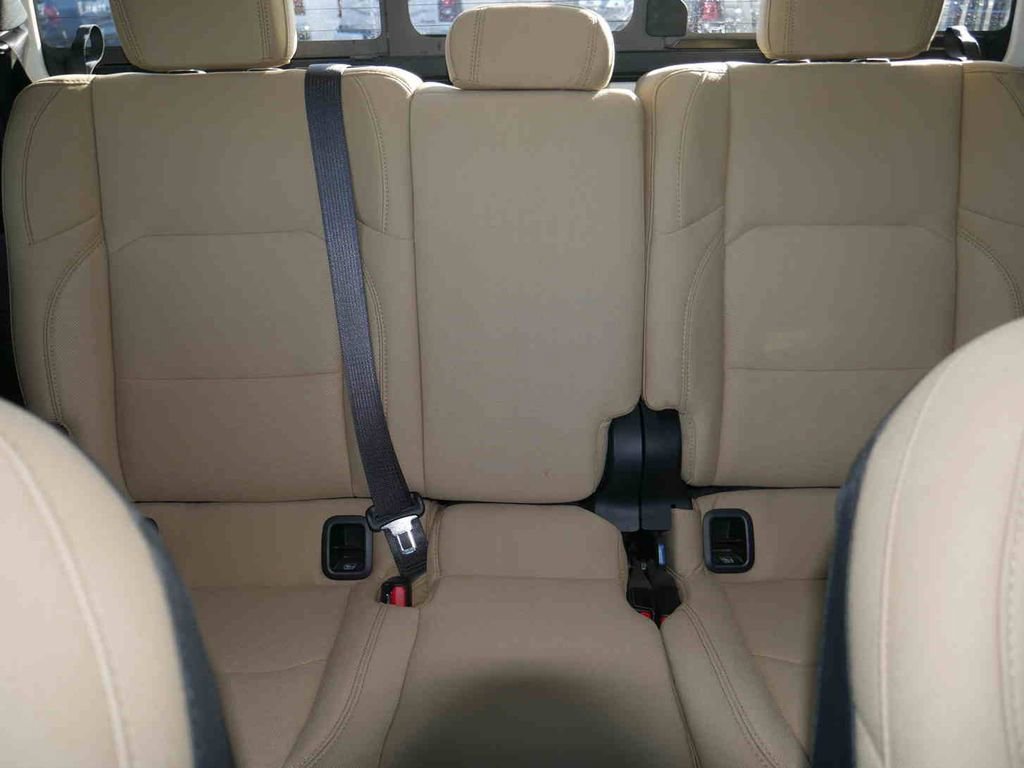 Certified 2020 Jeep Gladiator Sport w/ Quick Order Package 24S image 33