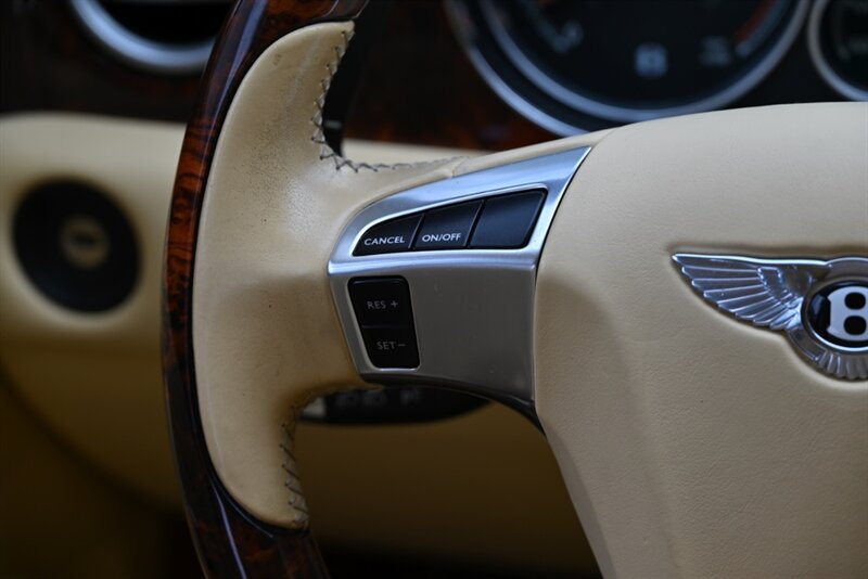 Used 2016 Bentley Flying Spur W12 AWD/4WD image 43