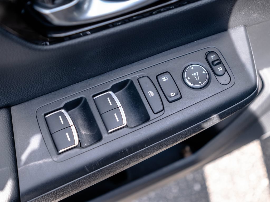 Used 2025 Honda CR-V EX-L image 24