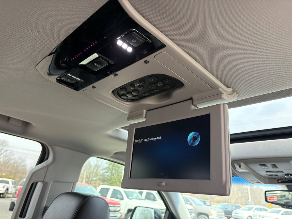 Used 2016 Cadillac Escalade Luxury image 13