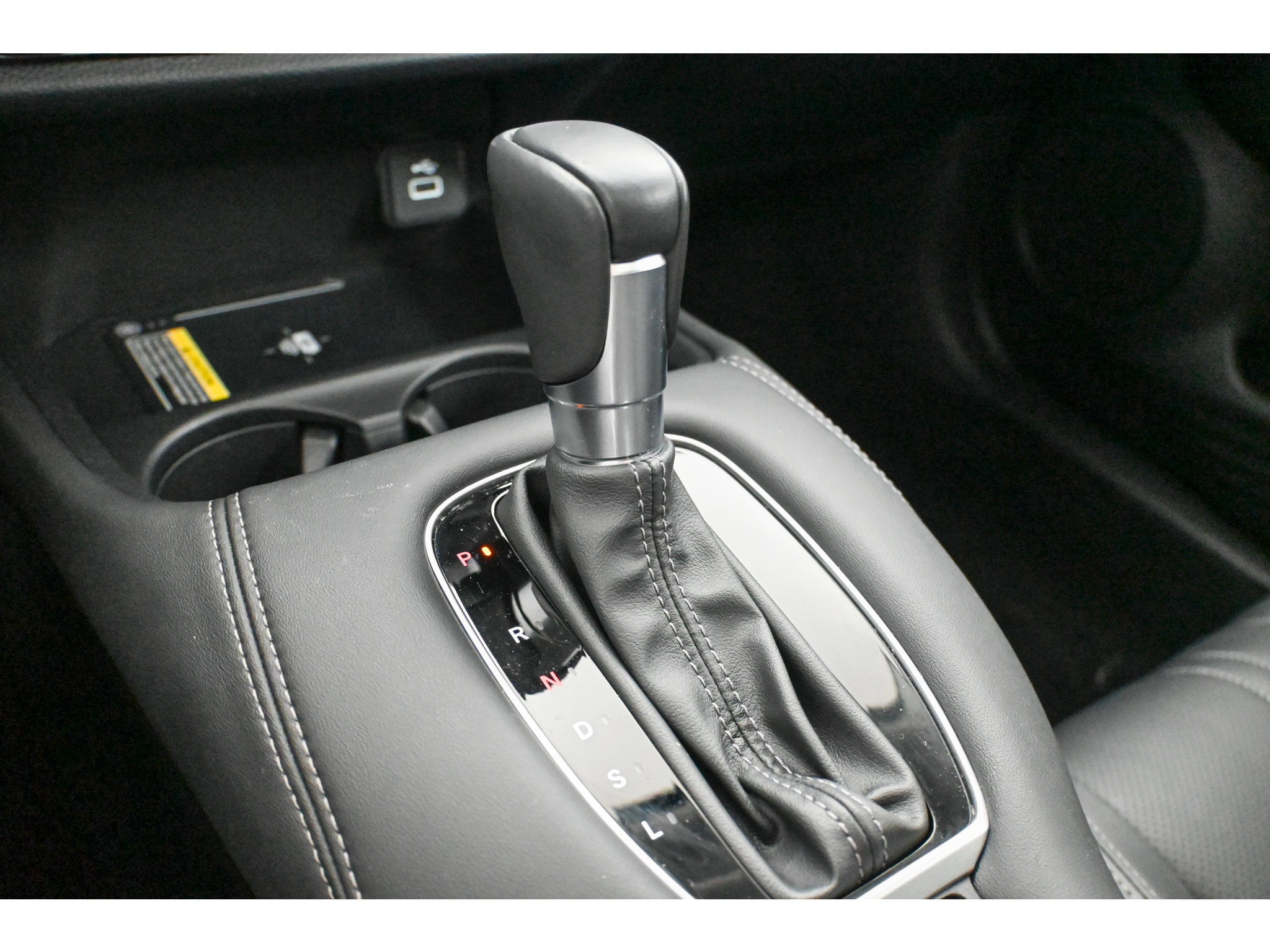 Used 2024 Honda HR-V EX-L image 38