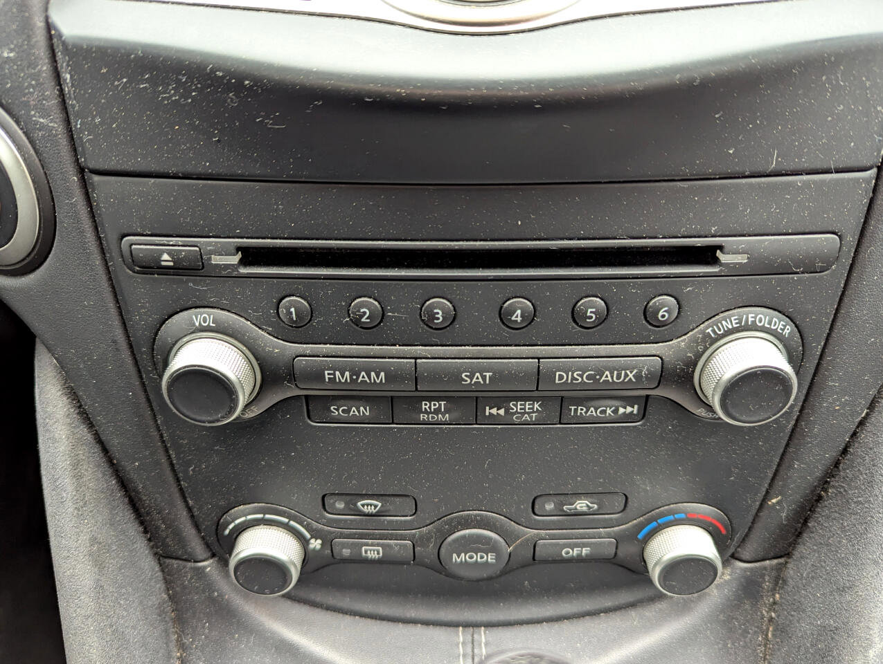 Used 2010 Nissan 370Z Touring w/ Sport Pkg image 23