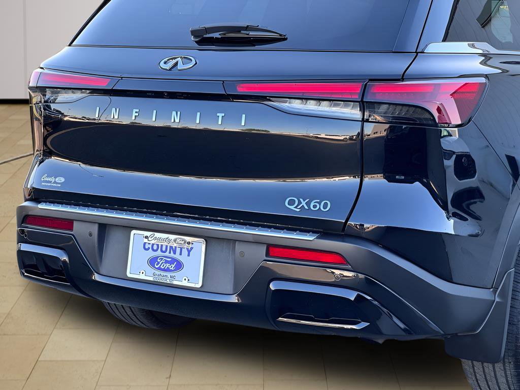 Used 2023 INFINITI QX60 Luxe FWD image 43