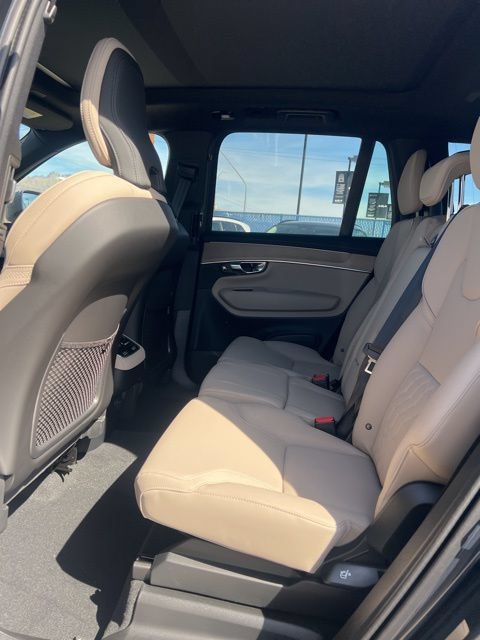 New 2026 Volvo XC90 B6 Plus w/ Protection Package Premier AWD/4WD image 23