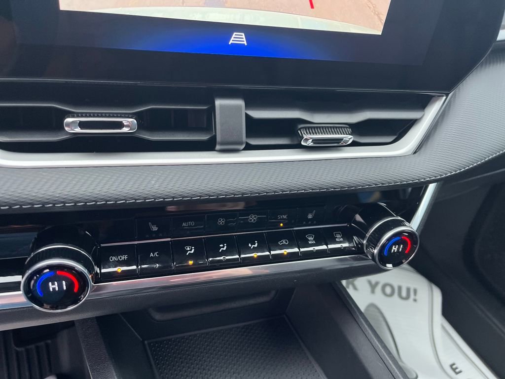 New 2026 Chevrolet Equinox LT image 15