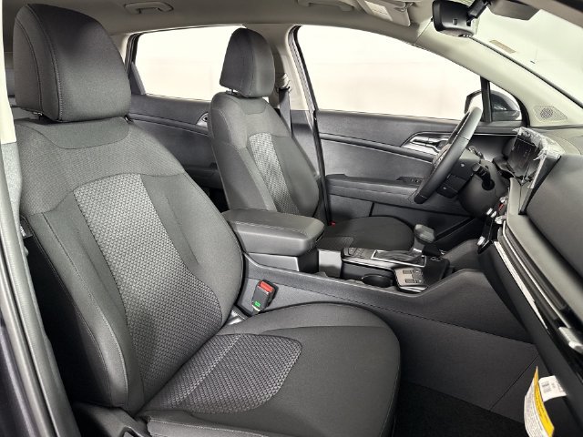 New 2026 Kia Sportage LX w/ LX Convenience Package AWD/4WD image 23