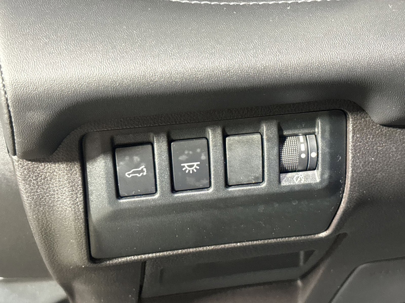 Used 2023 Subaru Ascent Touring AWD/4WD image 18