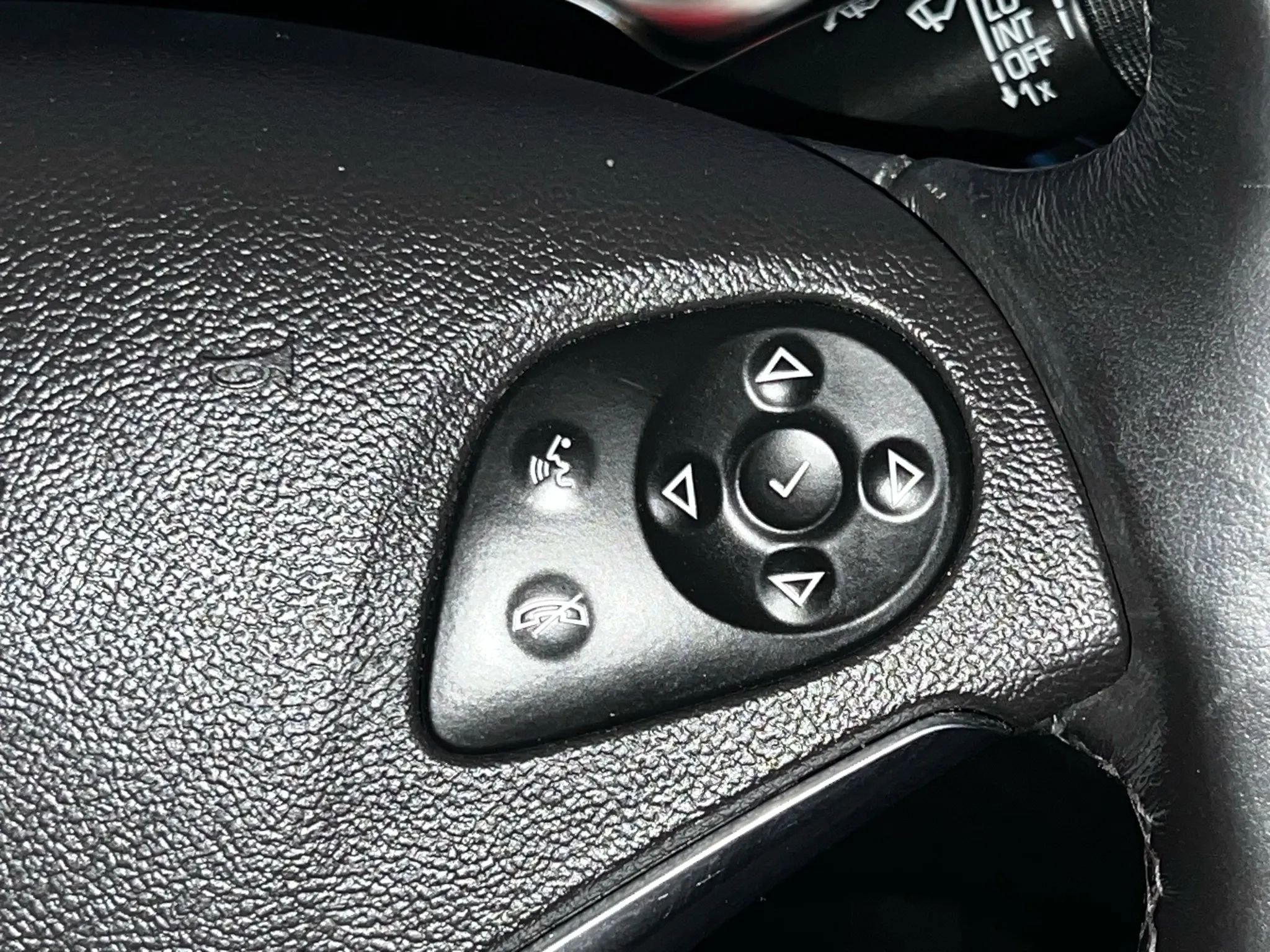 Used 2020 Chevrolet Impala Premier w/ Premier Confidence Package image 17