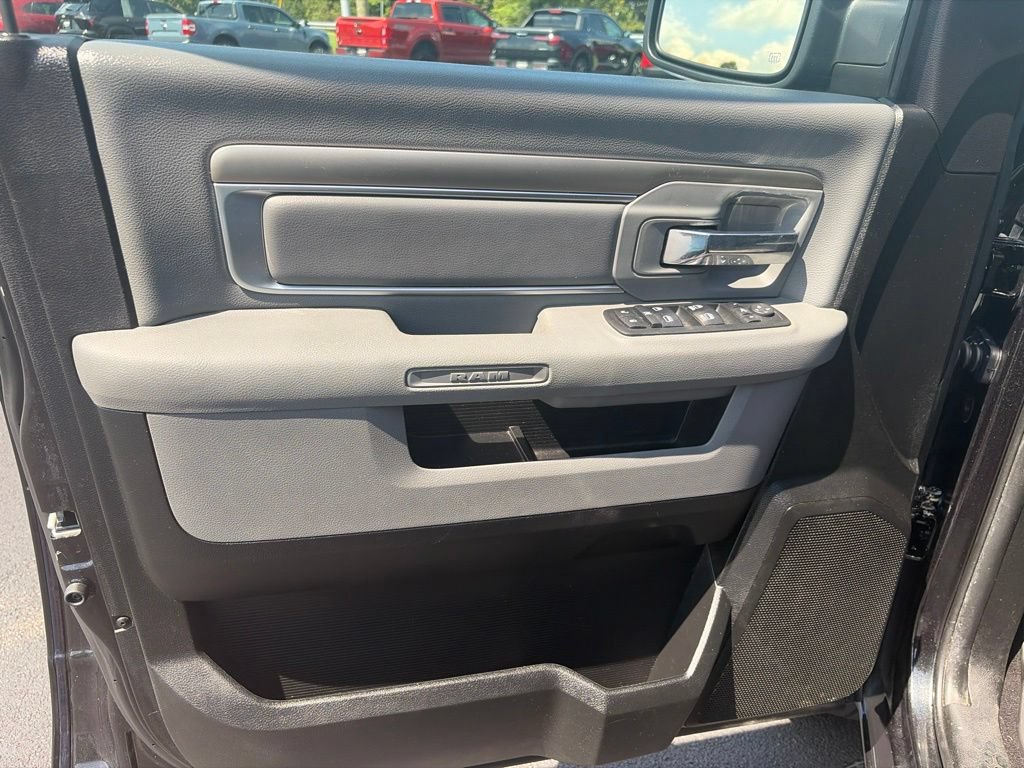 Used 2018 RAM 1500 Big Horn AWD/4WD image 14
