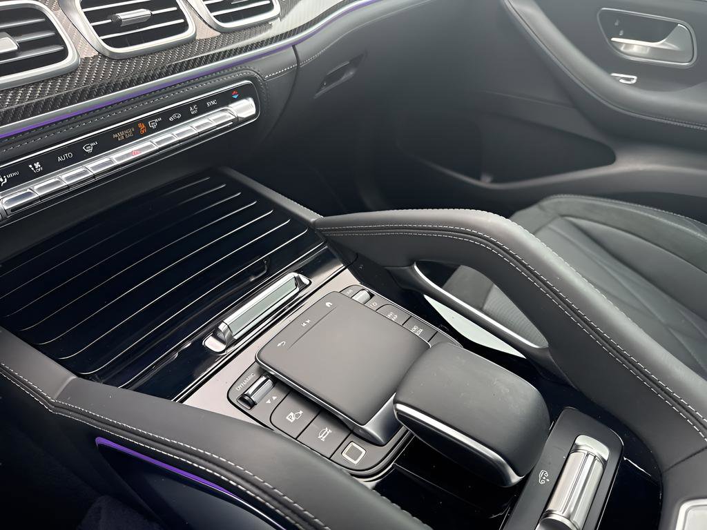 Used 2025 Mercedes-Benz GLS 63 AMG 4MATIC image 14