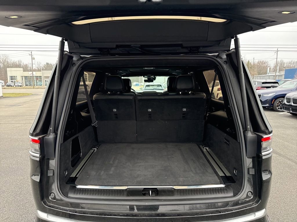 Used 2023 Jeep Grand Wagoneer L Series III w/ Rear Seat Video Group 1 image 22