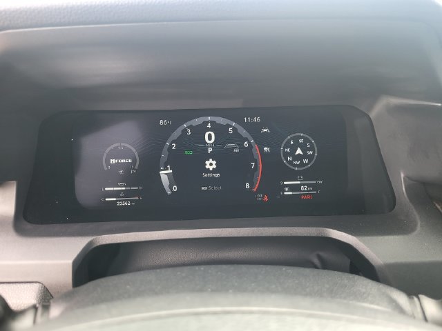 Used 2024 Toyota Tacoma Limited w/ Limited Package (LT) AWD/4WD image 13