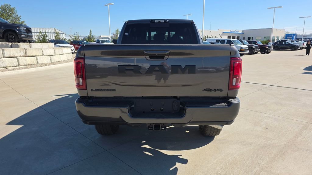 New 2026 RAM 2500 Laramie AWD/4WD image 4