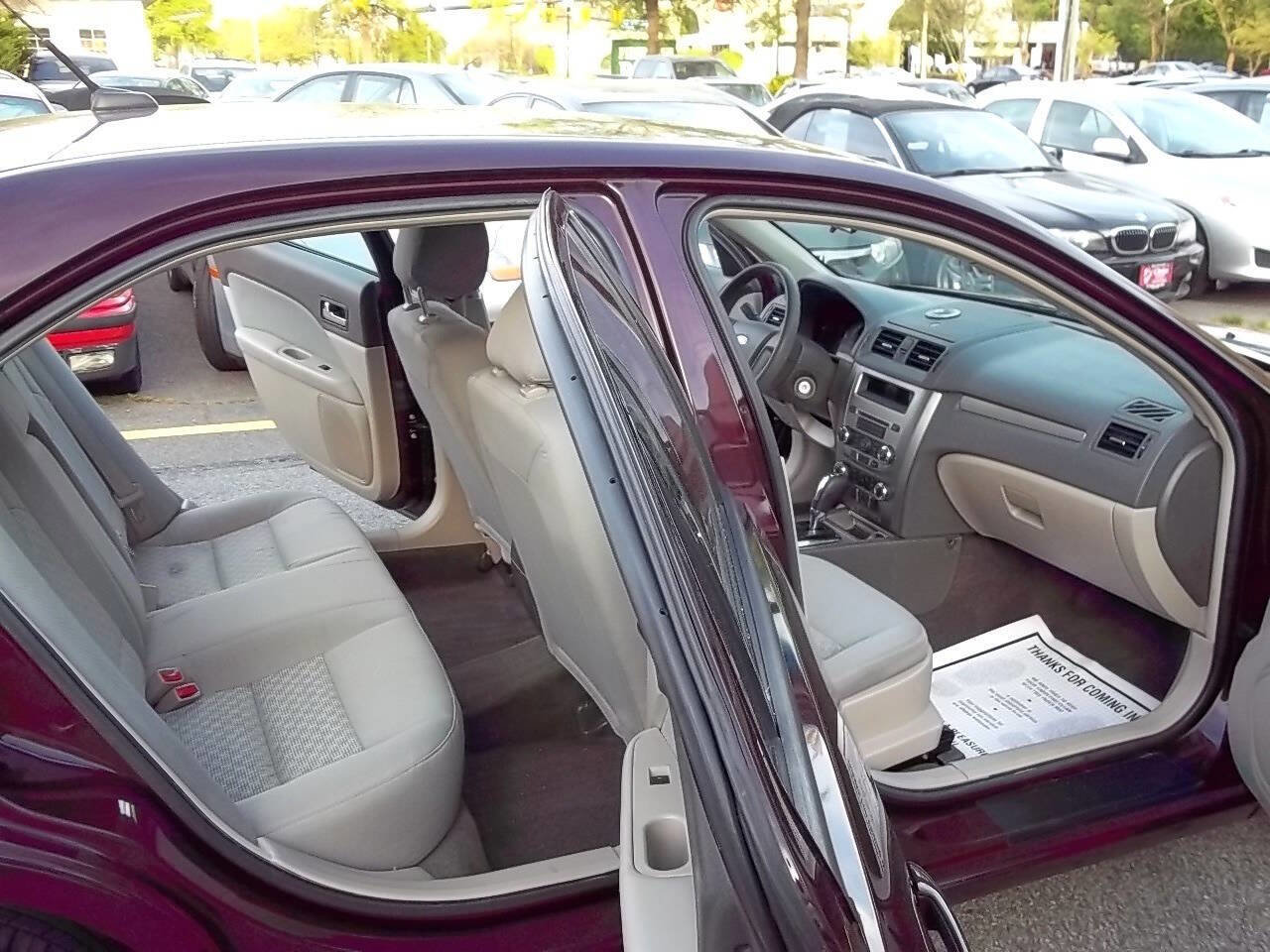 Used 2012 Ford Fusion S FWD image 3