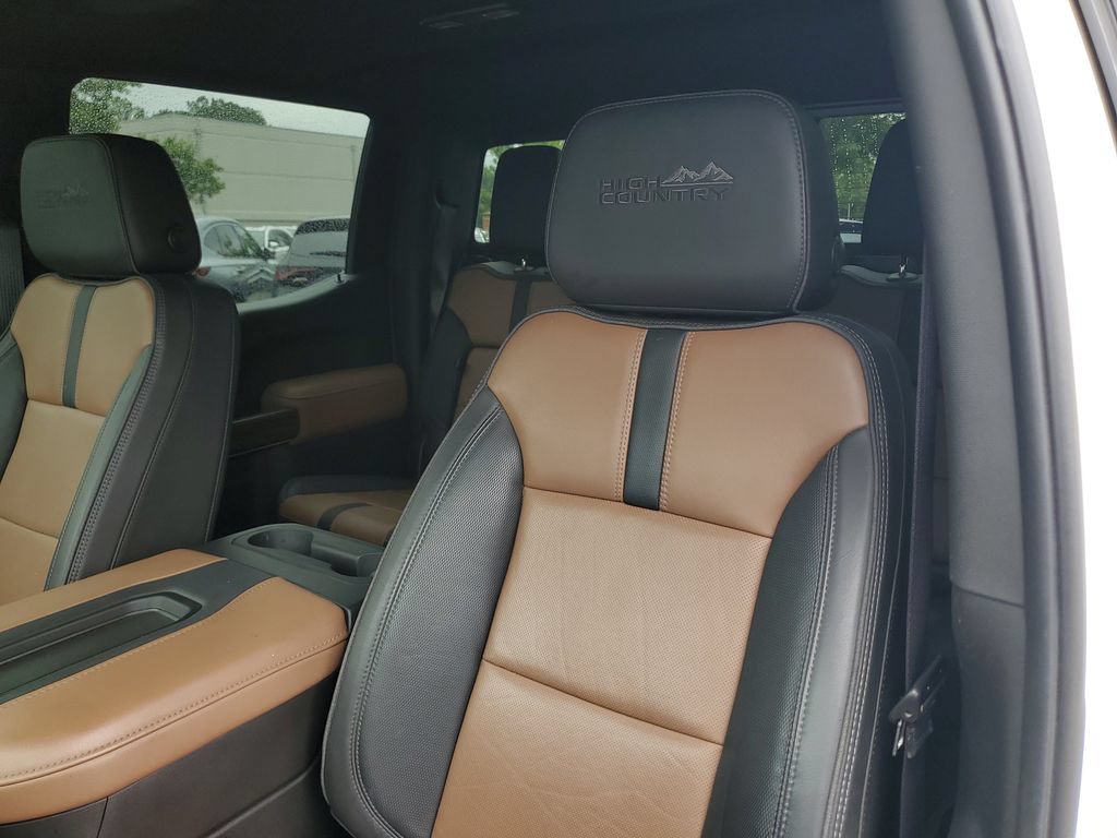 Used 2022 Chevrolet Silverado 1500 High Country AWD/4WD image 18