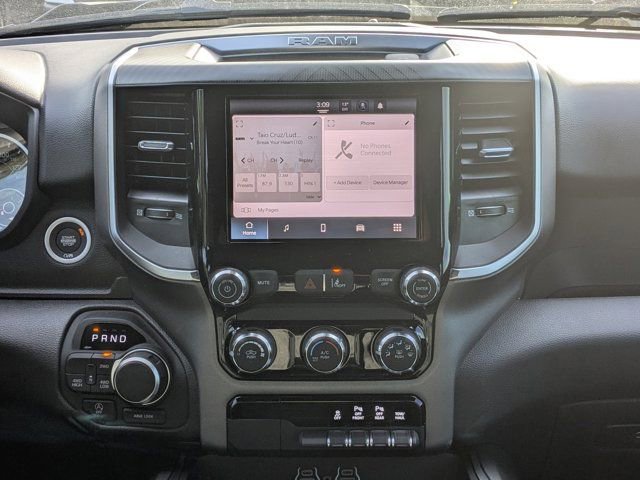 New 2026 RAM 1500 Express image 17