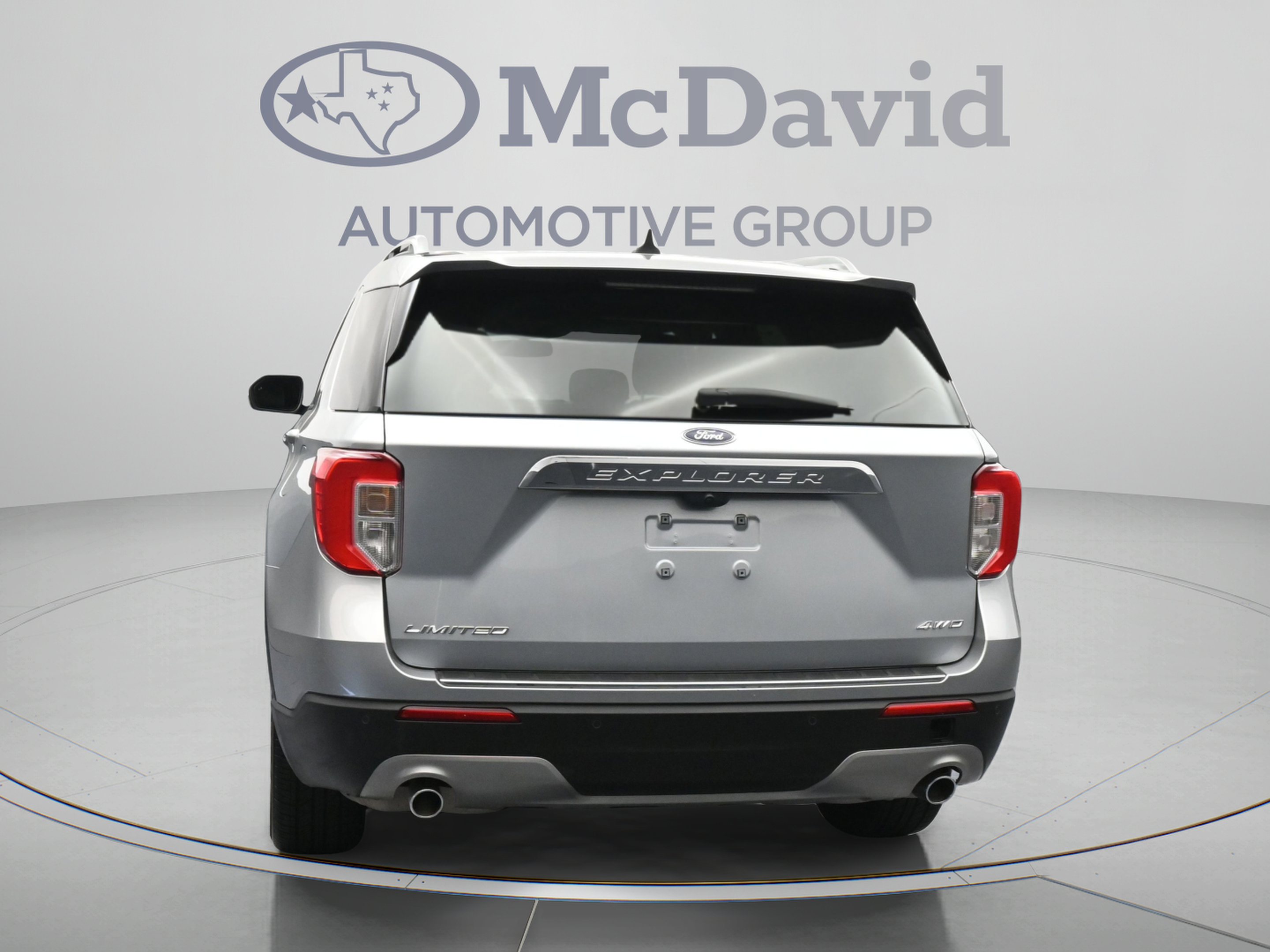 Used 2023 Ford Explorer Limited AWD/4WD image 7
