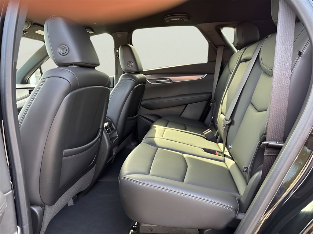 Certified 2022 Cadillac XT5 Luxury image 14