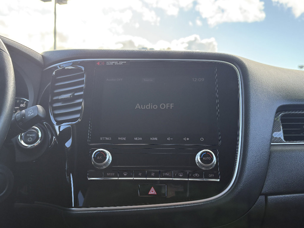 Used 2020 Mitsubishi Outlander GT image 27