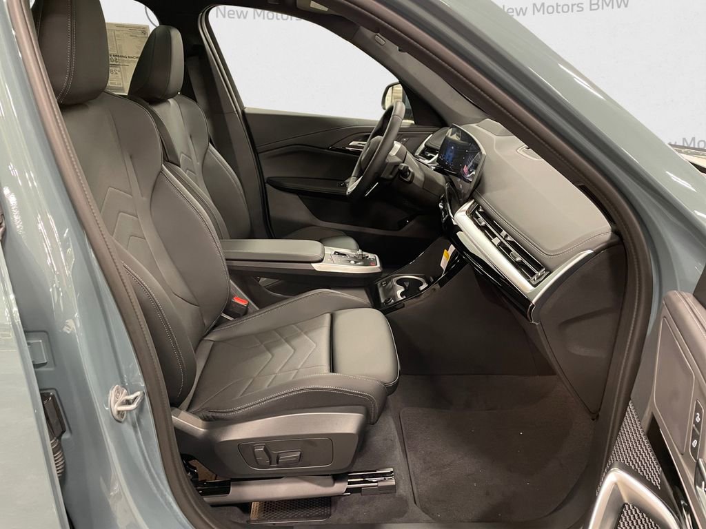 New 2026 BMW X1 xDrive28i w/ Technology Package AWD/4WD image 15