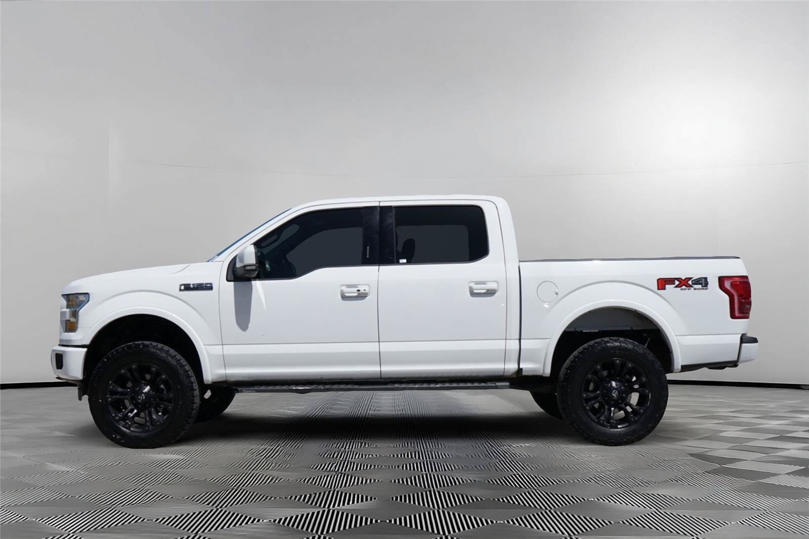 Used 2017 Ford F150 Lariat AWD/4WD image 7