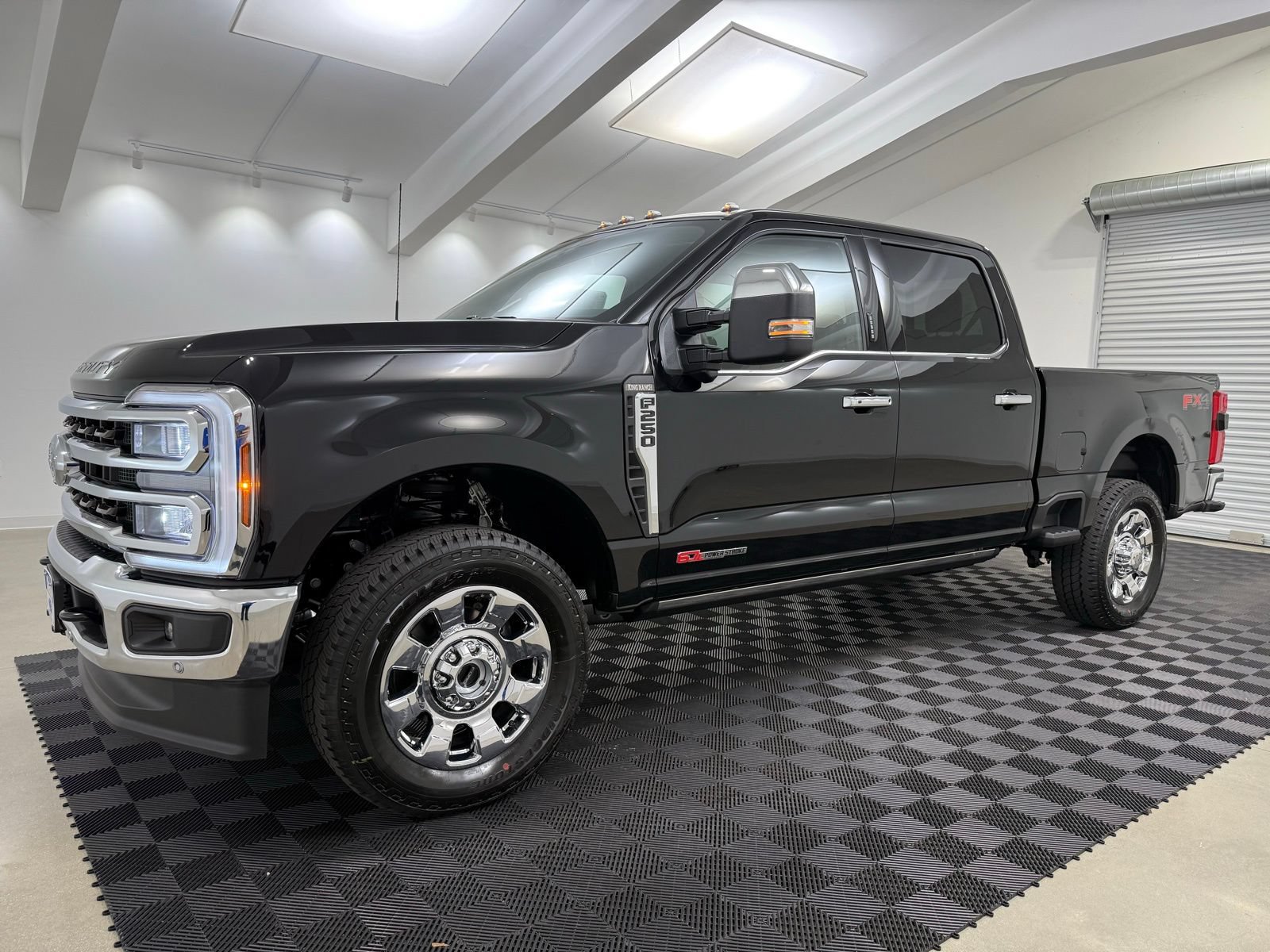 New 2026 Ford F250 King Ranch w/ Chrome Package AWD/4WD image 3