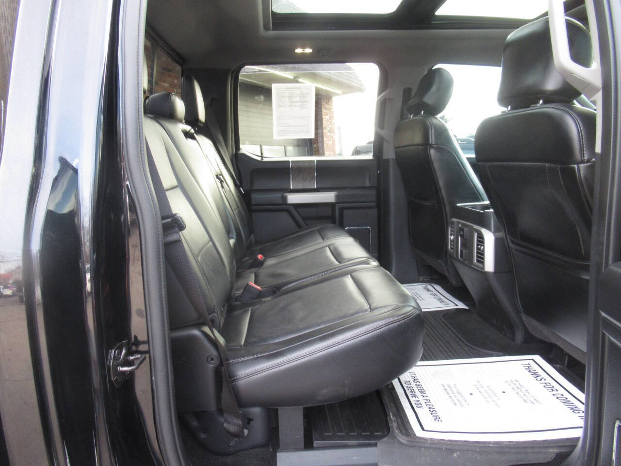 Used 2017 Ford F250 Lariat w/ Lariat Ultimate Package AWD/4WD image 8