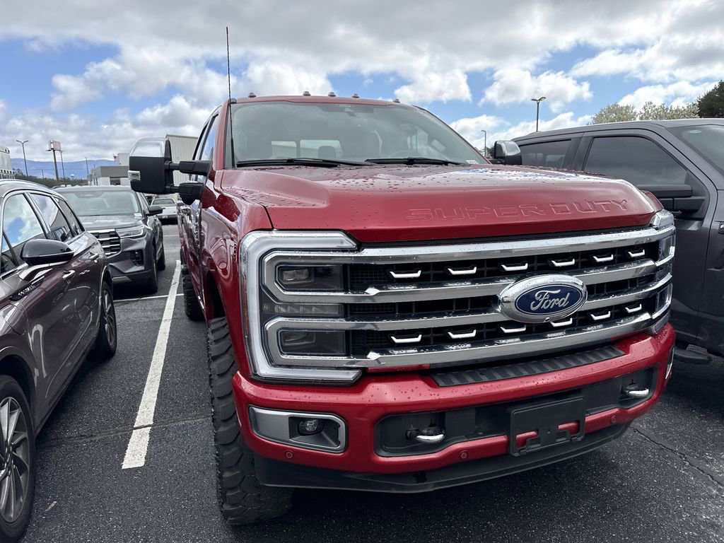 Used 2024 Ford F250 Platinum image 3