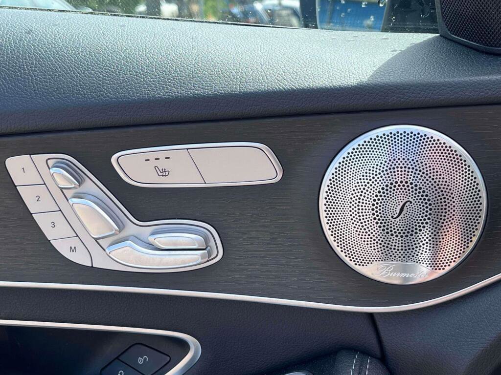 Used 2019 Mercedes-Benz C 300 4MATIC Sedan image 21
