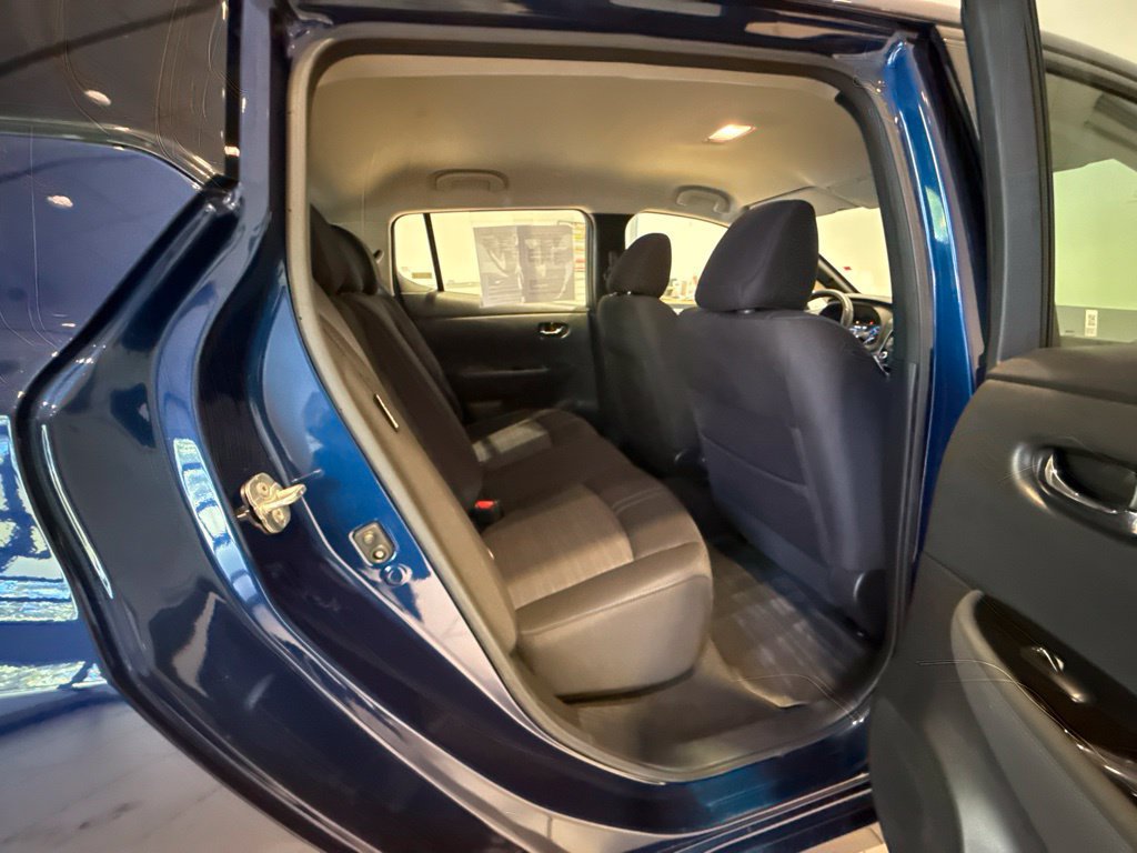 Used 2022 Nissan Leaf SV FWD image 19
