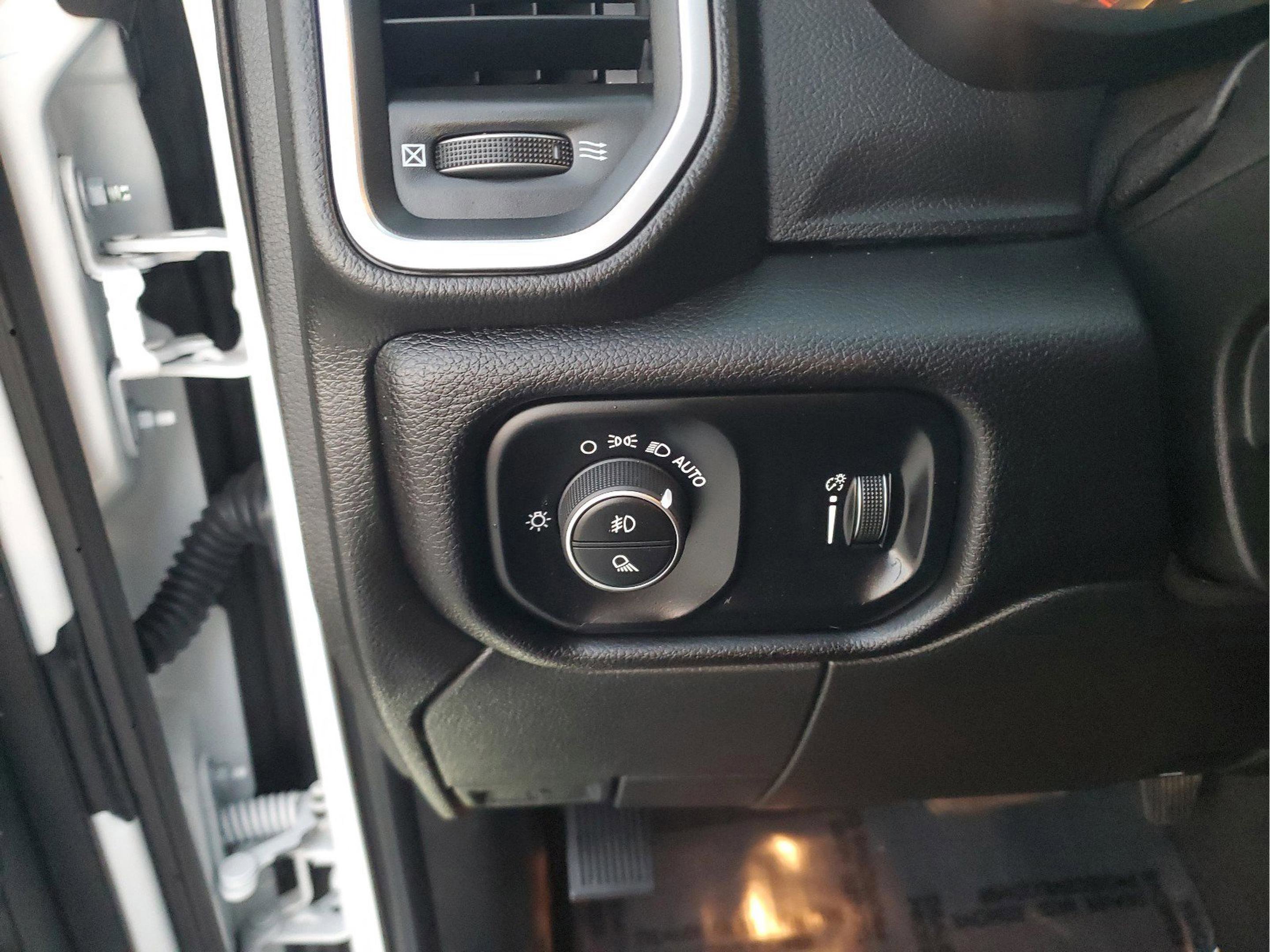 Used 2025 RAM 2500 Big Horn image 27