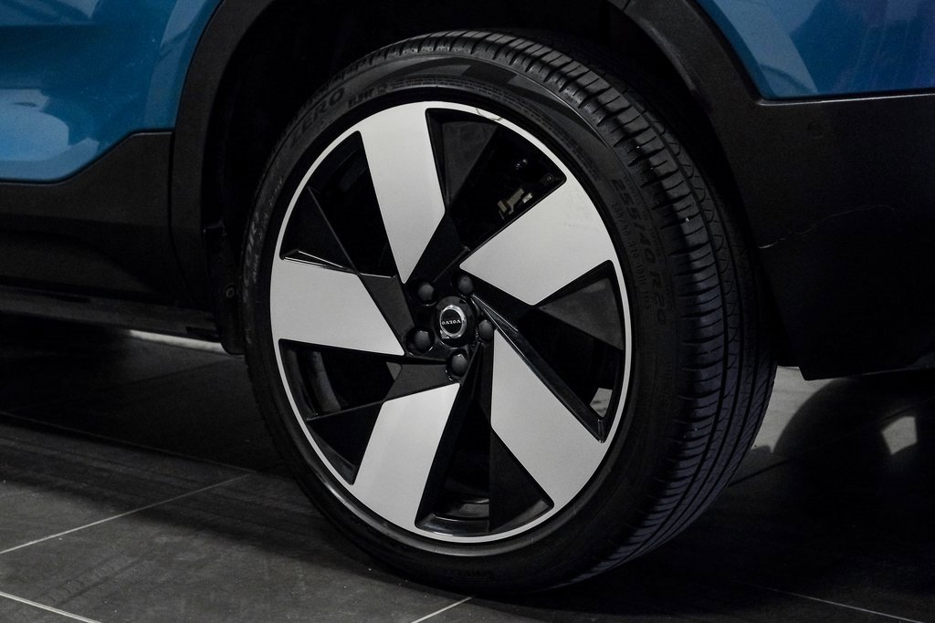 Used 2023 Volvo C40 P8 Recharge Ultimate image 56