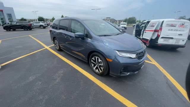 Used 2025 Honda Odyssey EX-L image 4