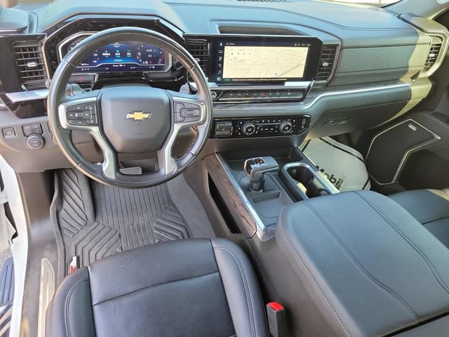 Used 2023 Chevrolet Silverado 1500 LTZ AWD/4WD image 18