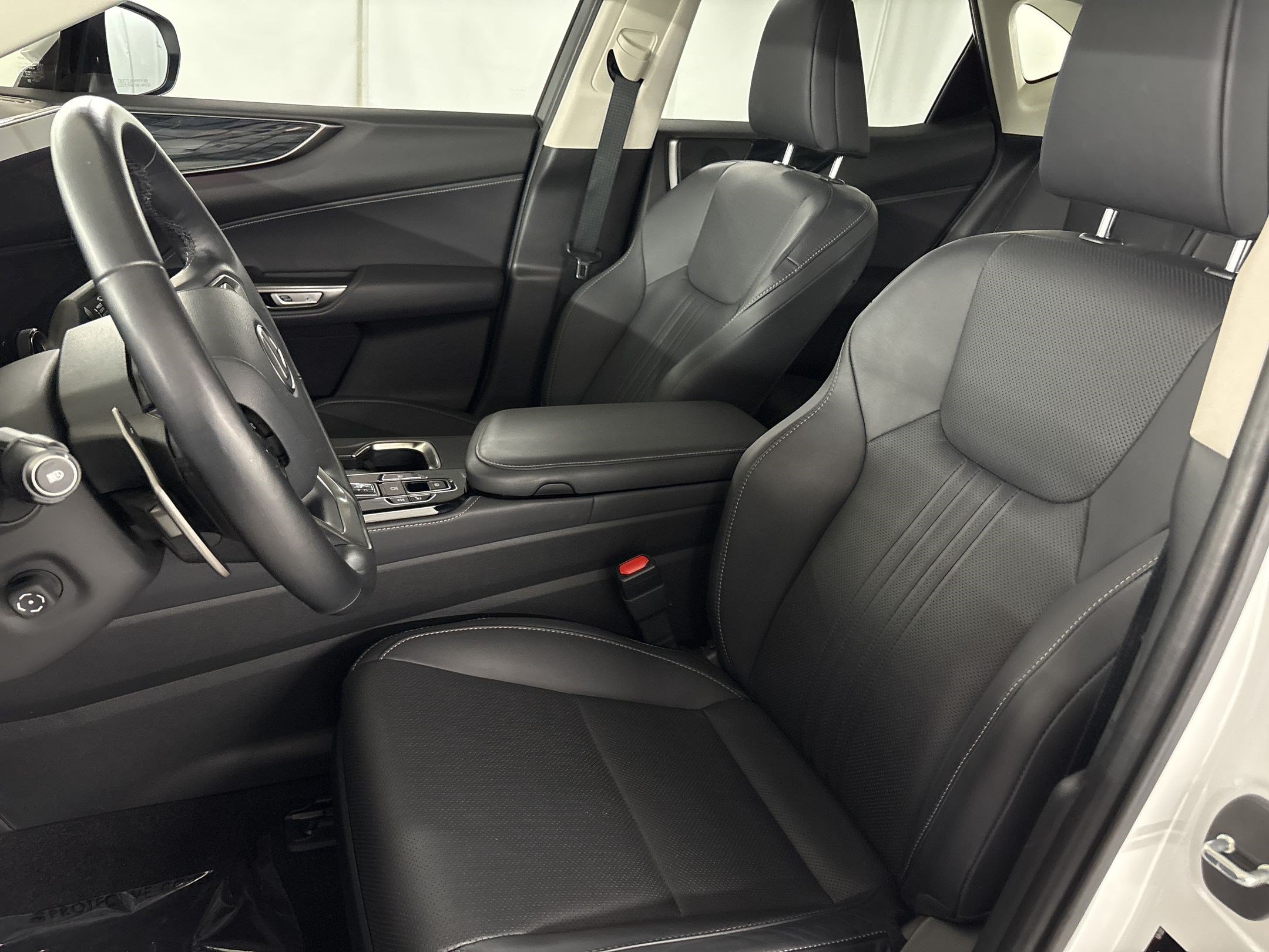 Used 2024 Lexus NX 350h AWD w/ Vision Package image 5