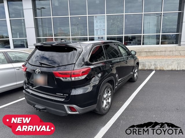 Used 2018 Toyota Highlander Limited Platinum AWD/4WD image 8