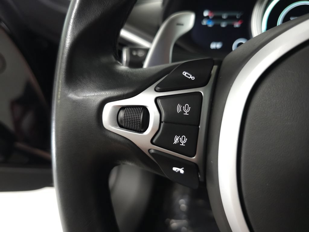Used 2019 Aston Martin DB11 Coupe RWD image 10