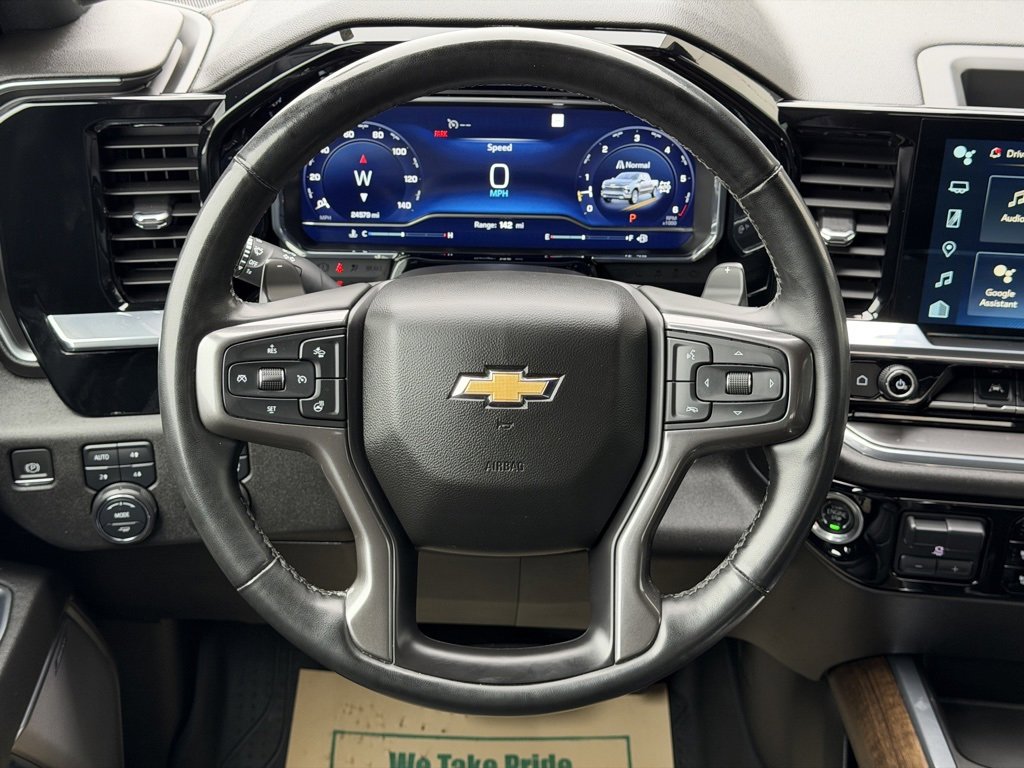 Used 2023 Chevrolet Silverado 1500 High Country image 17