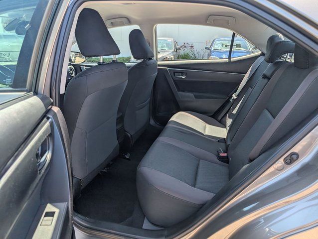 Used 2017 Toyota Corolla LE w/ Carpet Mat Package (TMS) FWD image 16