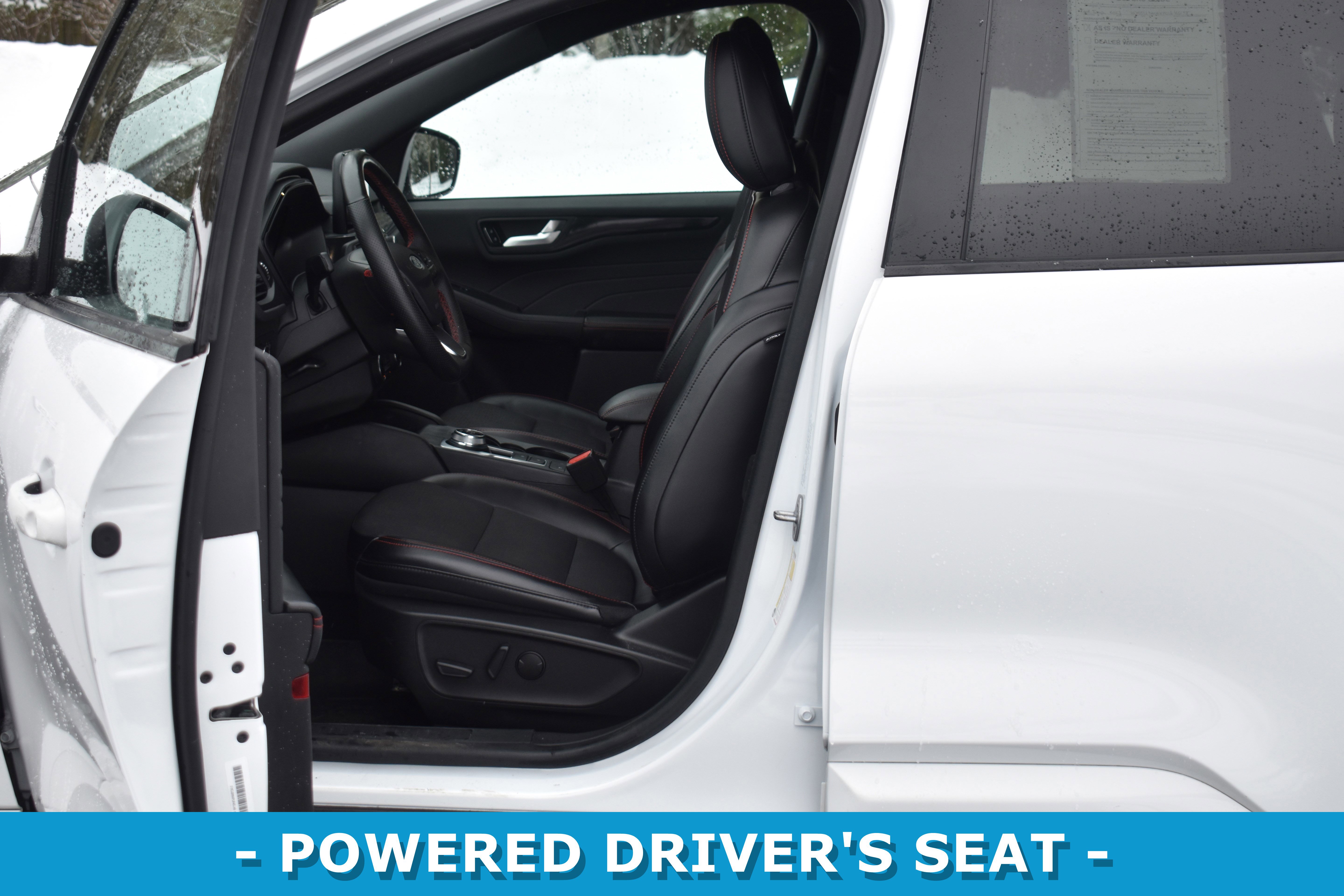 Used 2023 Ford Escape ST-Line image 4