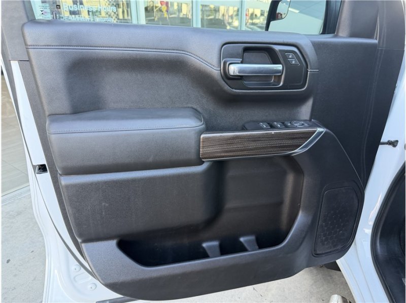 Used 2019 Chevrolet Silverado 1500 LT w/ All-Star Edition AWD/4WD image 14