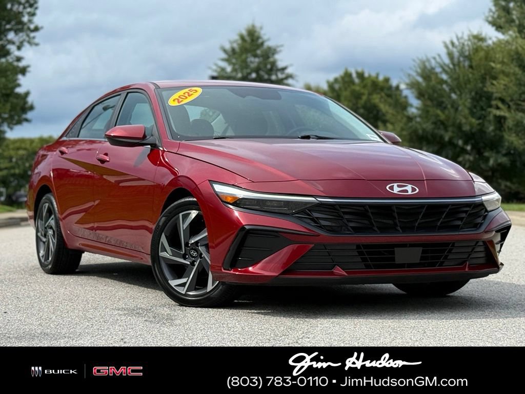 Used 2025 Hyundai Elantra SEL