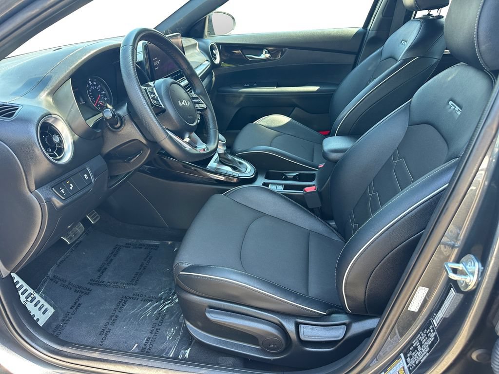 Certified 2023 Kia Forte GT-Line w/ GT-Line Technology Package FWD image 18