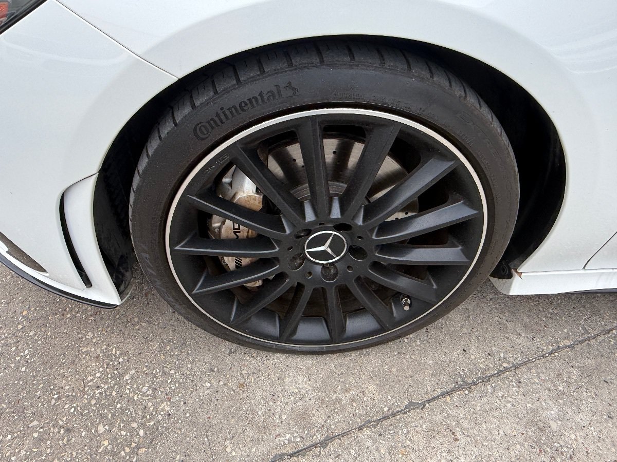Used 2021 Mercedes-Benz CLA 35 AMG 4MATIC image 9